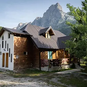 Guest house Delight, Valbone