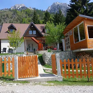 Guest house Bujtina Albjoni, Valbone