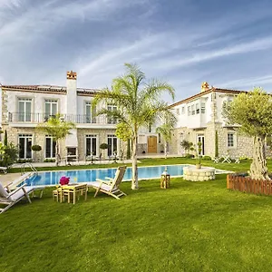 https://alacati-casa-bella.aegeanhotels.net