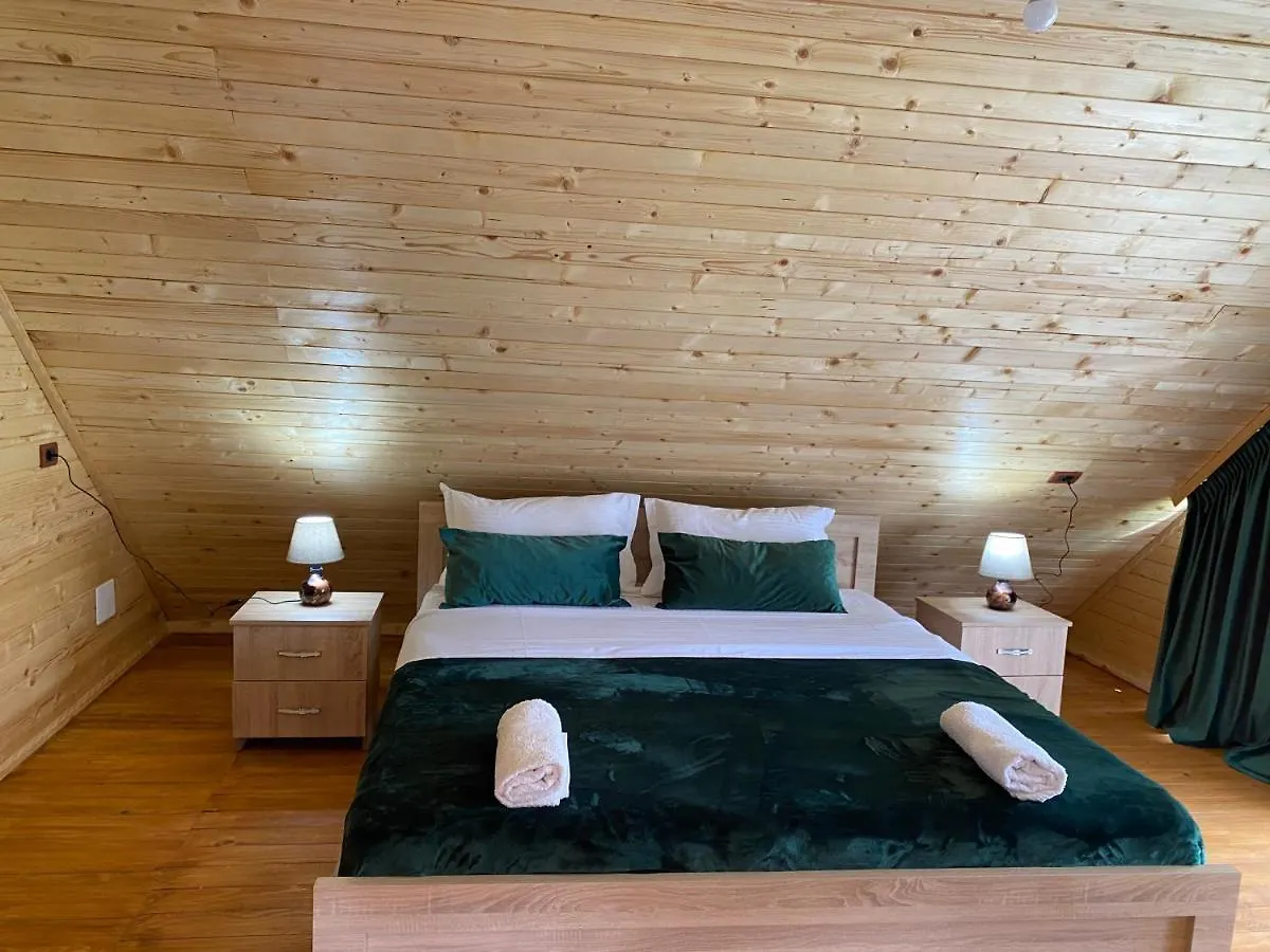 بيت ضيافة Guesthouse Demushi فالبني